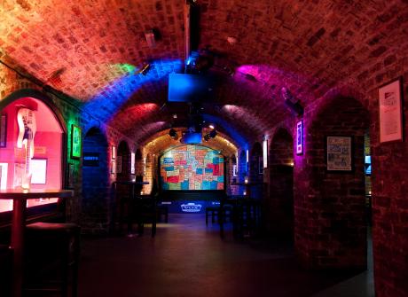 The Cavern Club - InteriorStage